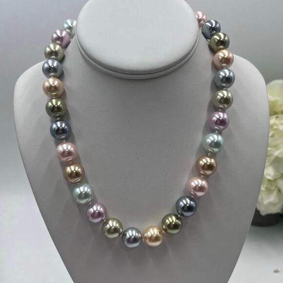 KJL Kenneth Jay Lane Inaugural 'First Lady' 2009 Simulated Pearl 18" Necklace - Picture 1 of 13